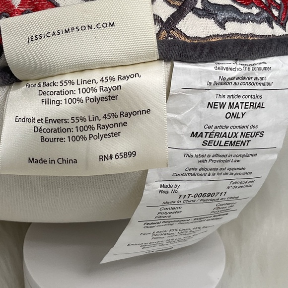 NWT Jessica Simpson Multi-Coloured Embroidered Round Cushion/Neutral Backside - Picture 6 of 10